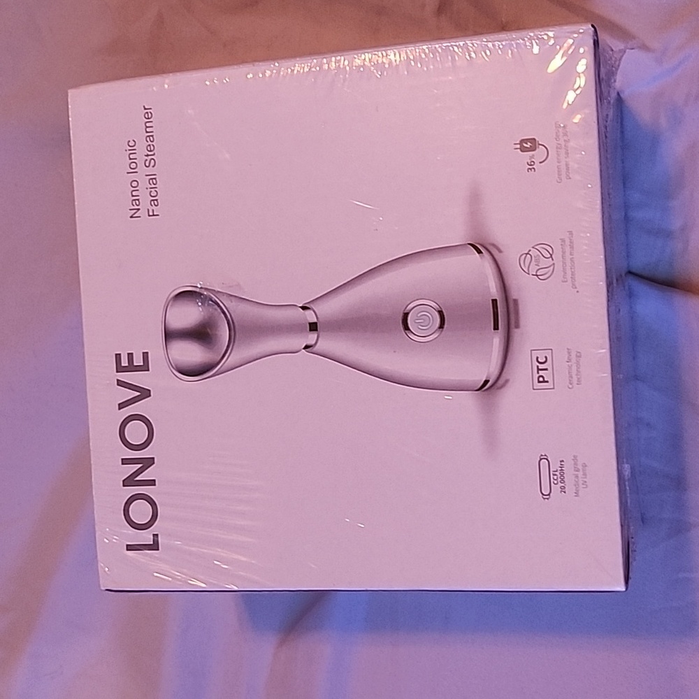 Facial steamer